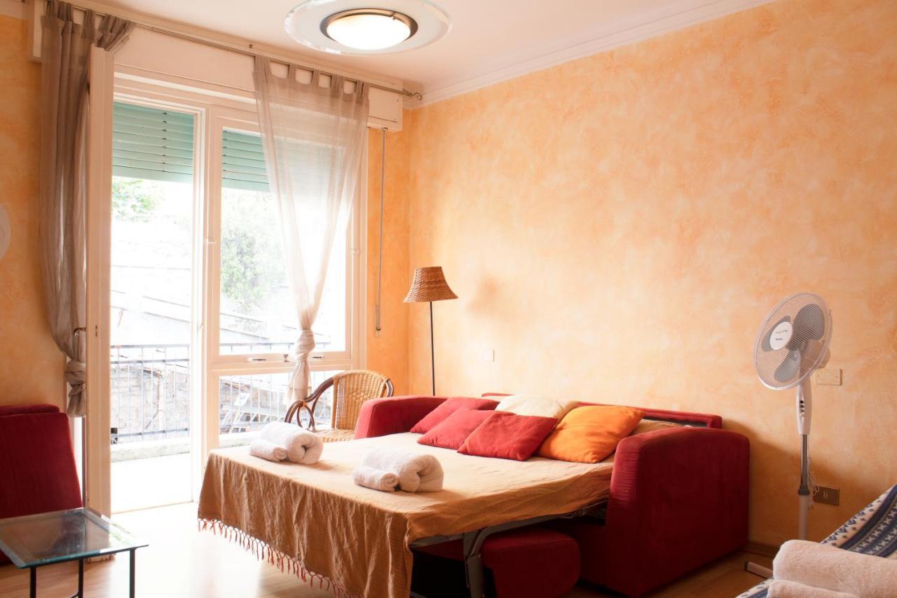 200 Metri Dal Mare Relax Con Ampio Terrazzo Διαμέρισμα Αλάσιο Εξωτερικό φωτογραφία